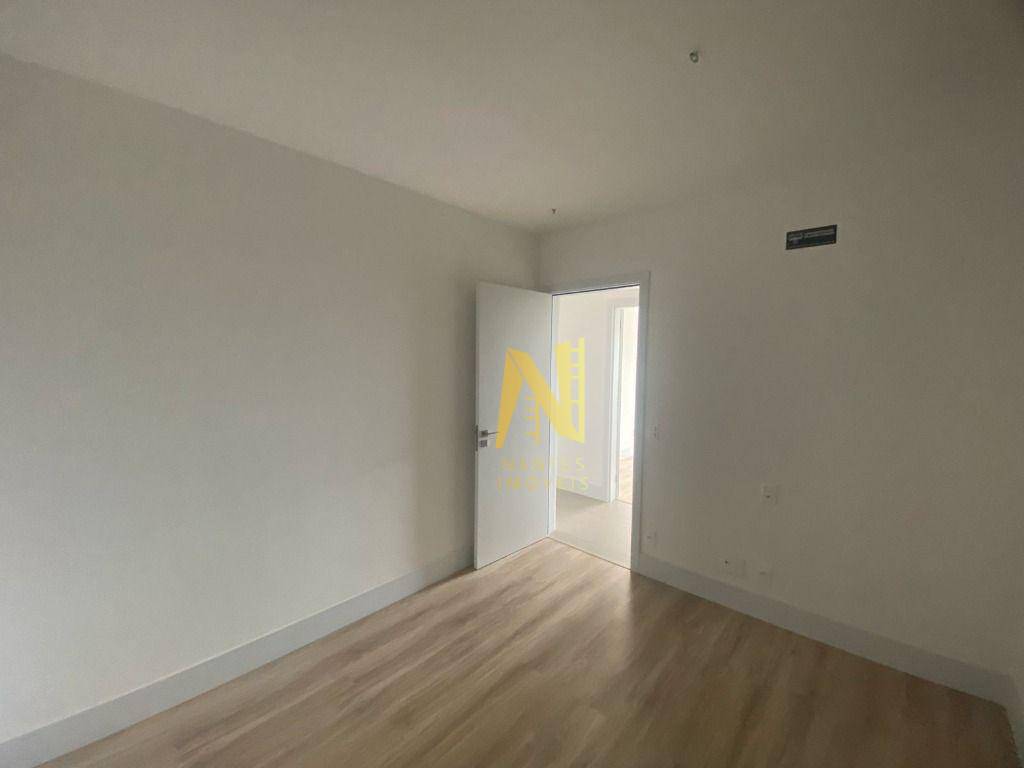 Apartamento à venda com 3 quartos, 114m² - Foto 23