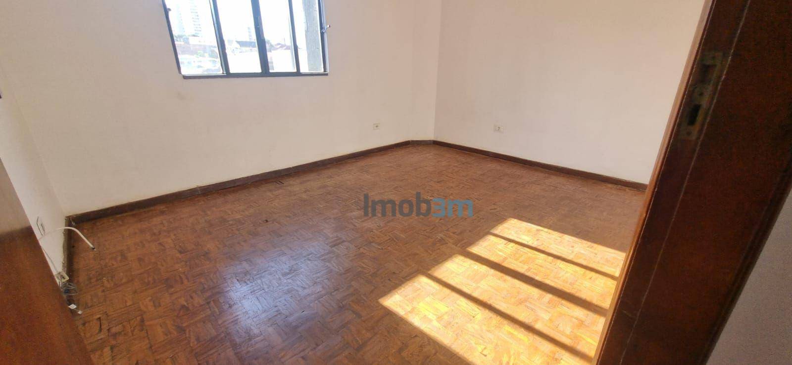 Apartamento para alugar com 3 quartos, 80m² - Foto 6