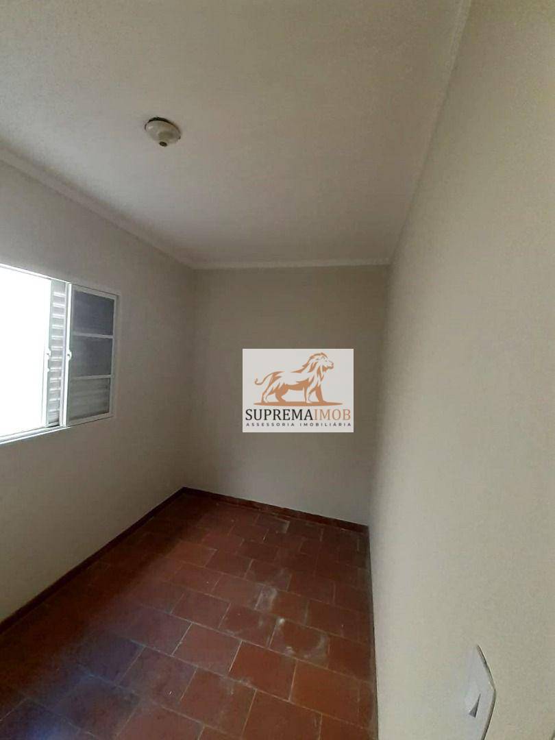 Casa à venda com 3 quartos, 126m² - Foto 11