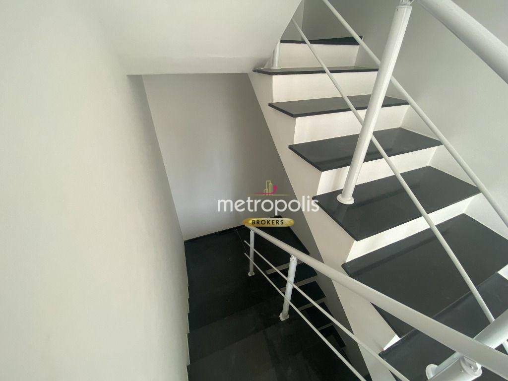 Sobrado à venda e aluguel com 3 quartos, 188m² - Foto 9