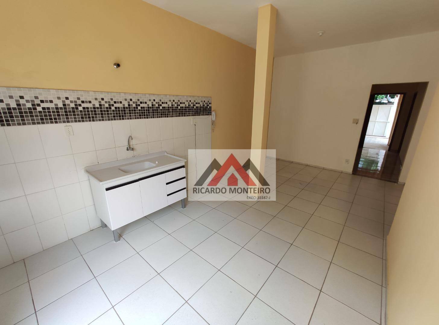 Casa para alugar com 3 quartos, 250m² - Foto 10