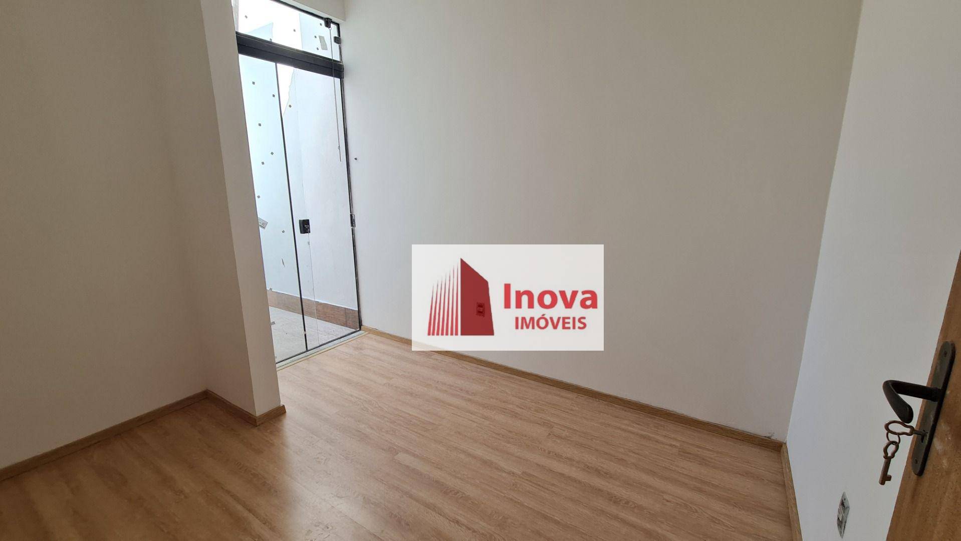 Casa à venda com 3 quartos, 180m² - Foto 17