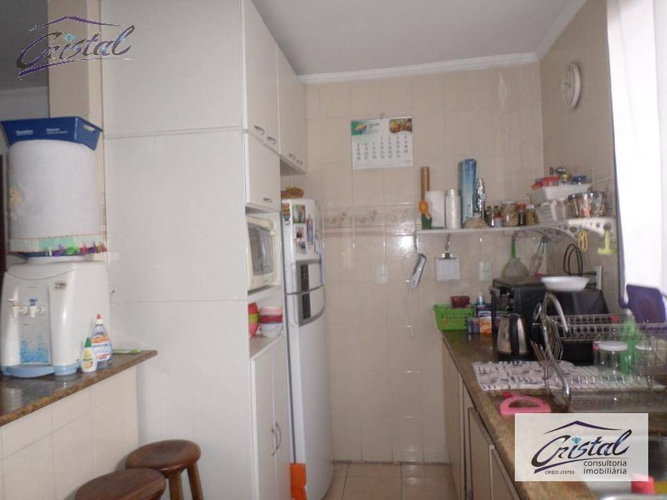 Casa à venda com 4 quartos, 150m² - Foto 11