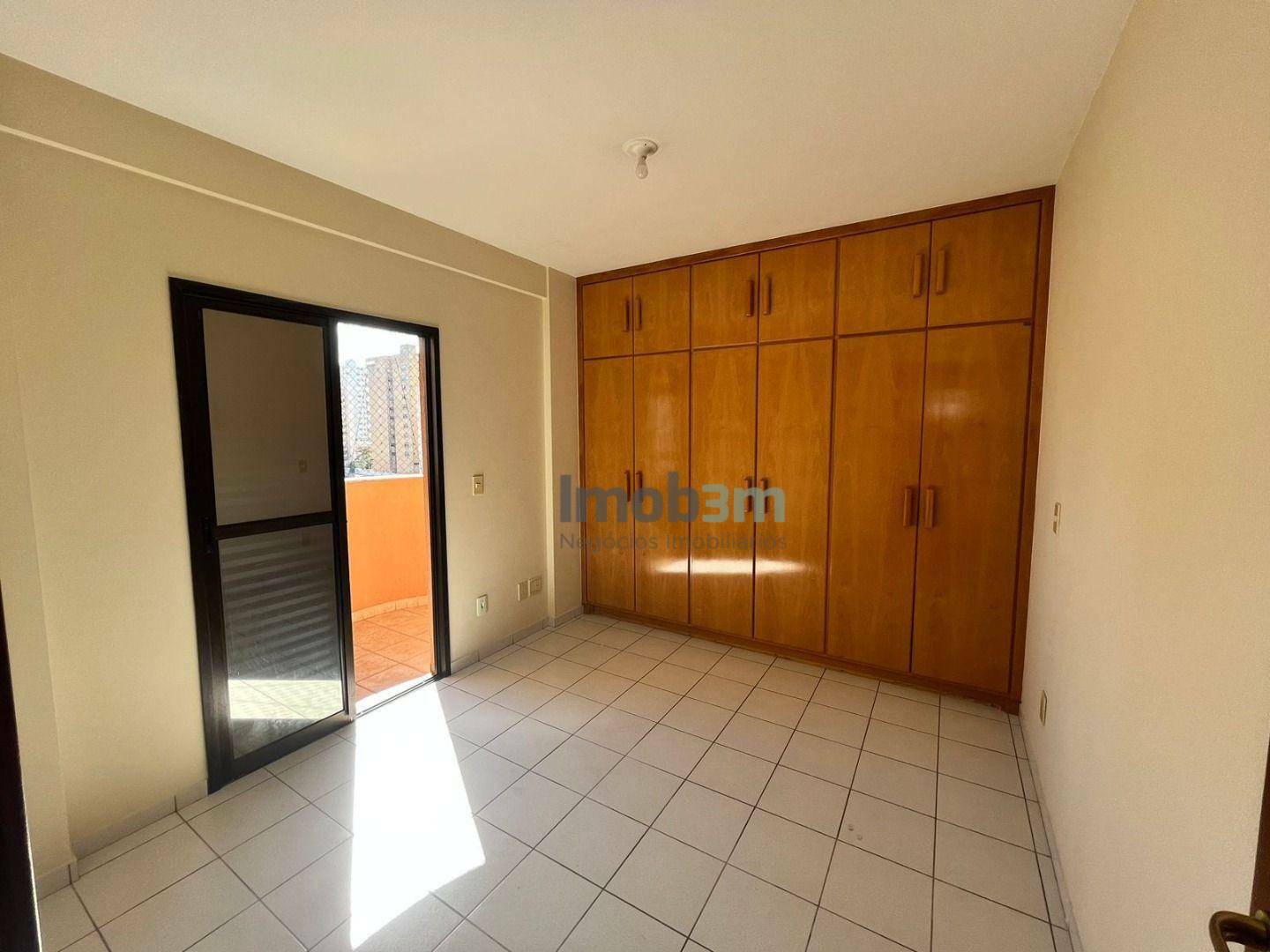 Apartamento à venda com 2 quartos, 65m² - Foto 15