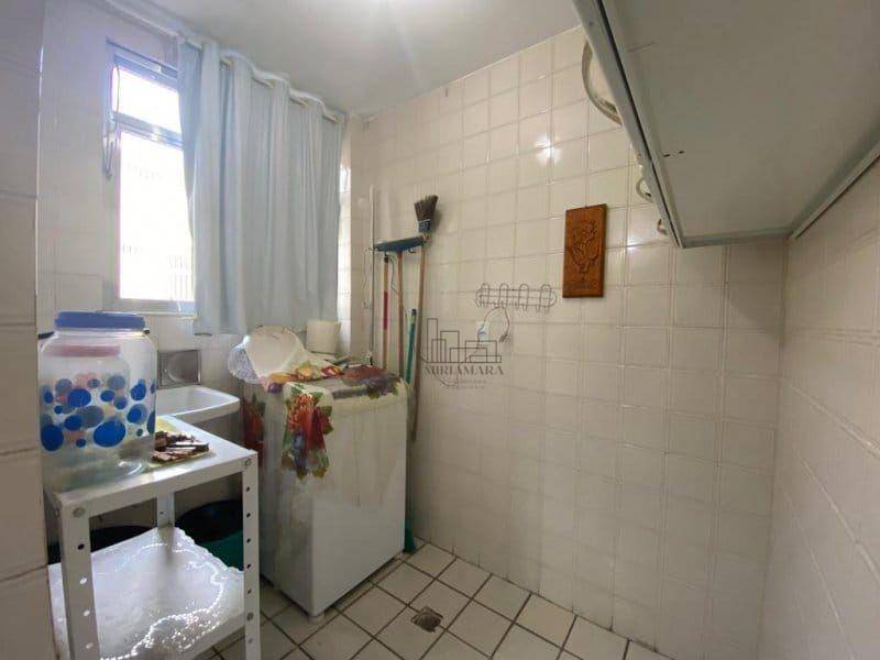 Apartamento à venda com 2 quartos, 70m² - Foto 6