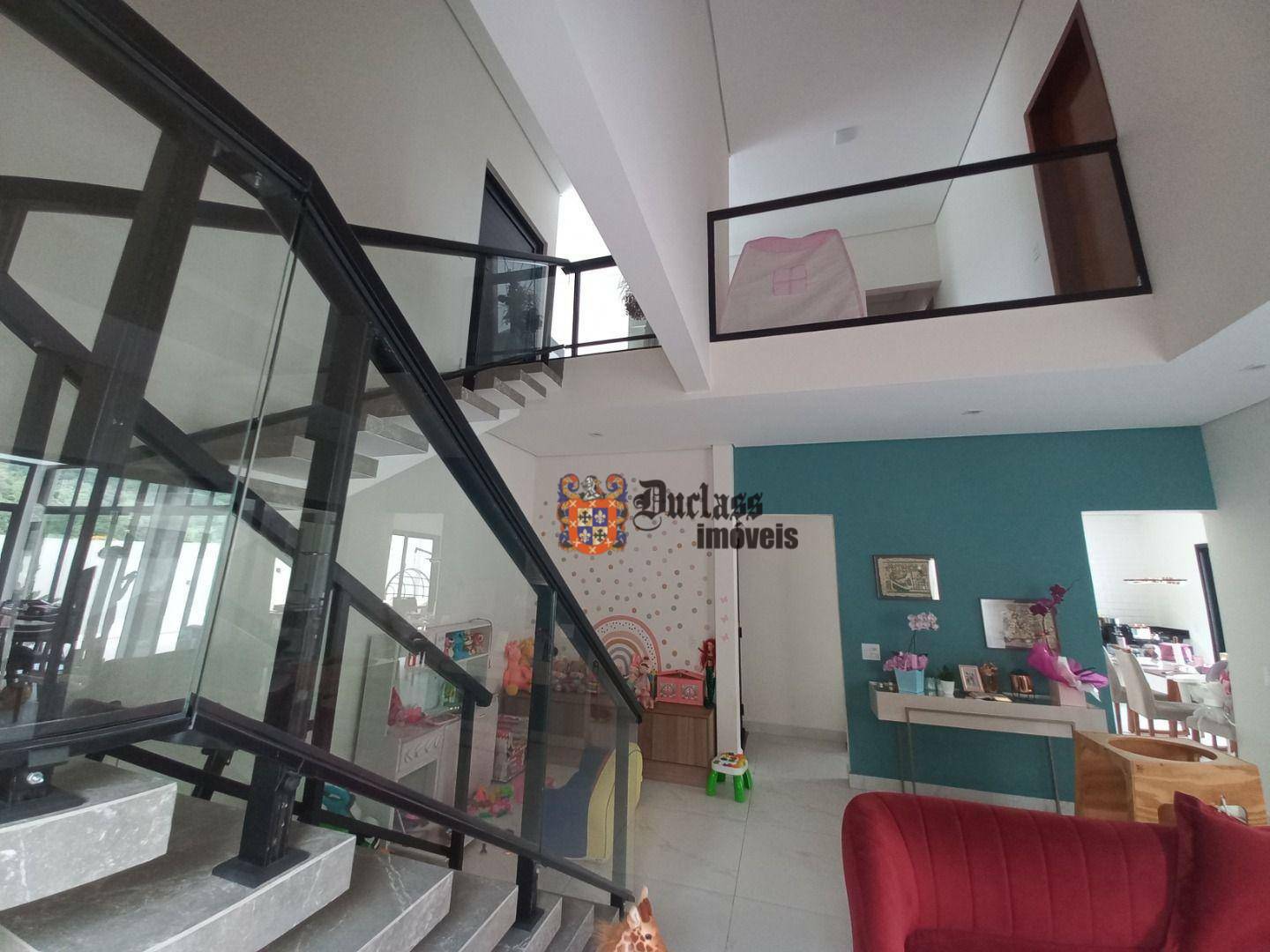 Casa de Condomínio à venda com 3 quartos, 234m² - Foto 9