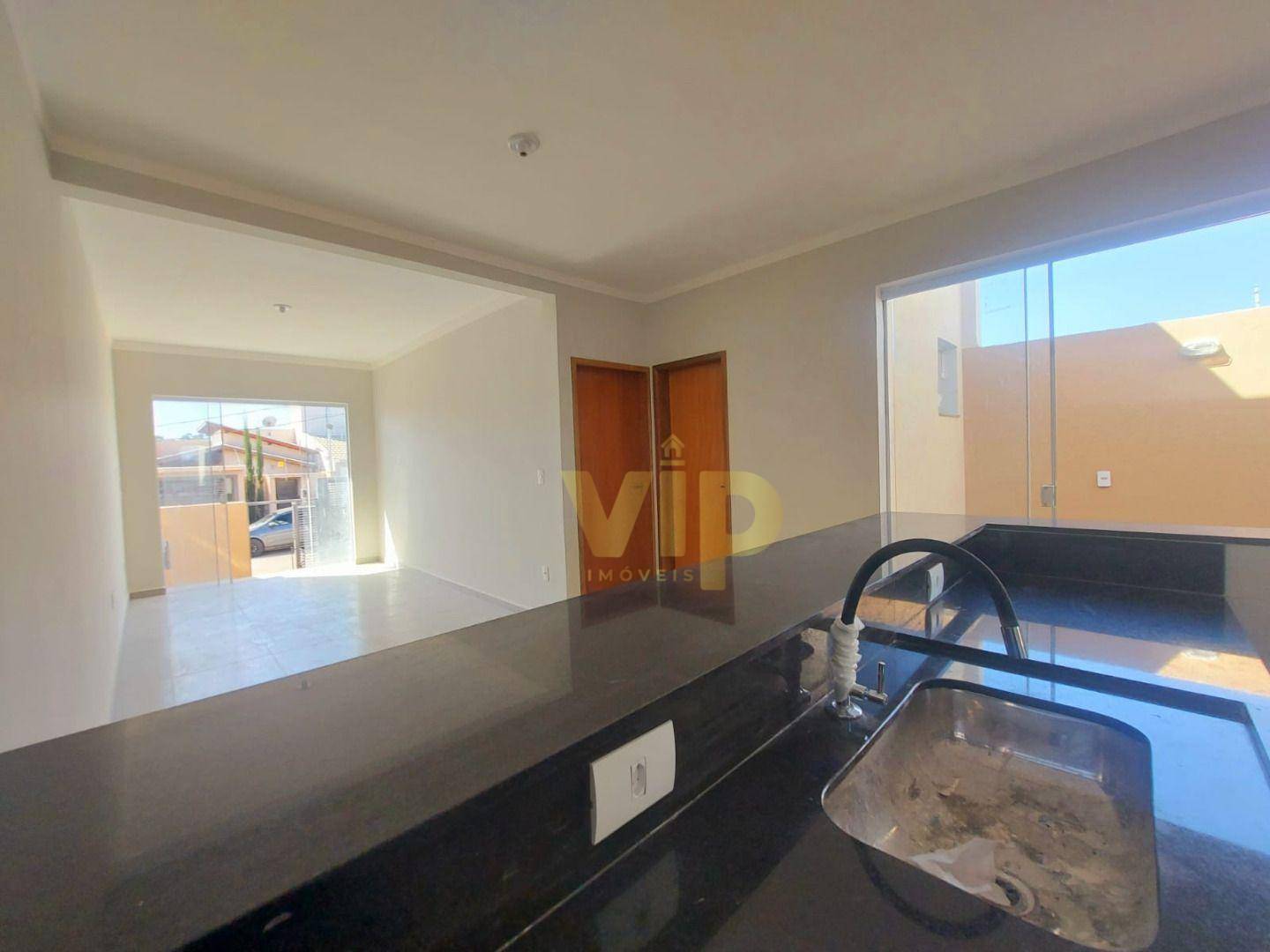 Casa à venda com 3 quartos, 187m² - Foto 4