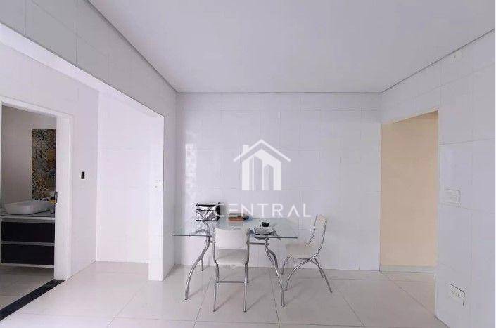 Sobrado para alugar com 2 quartos, 250m² - Foto 5