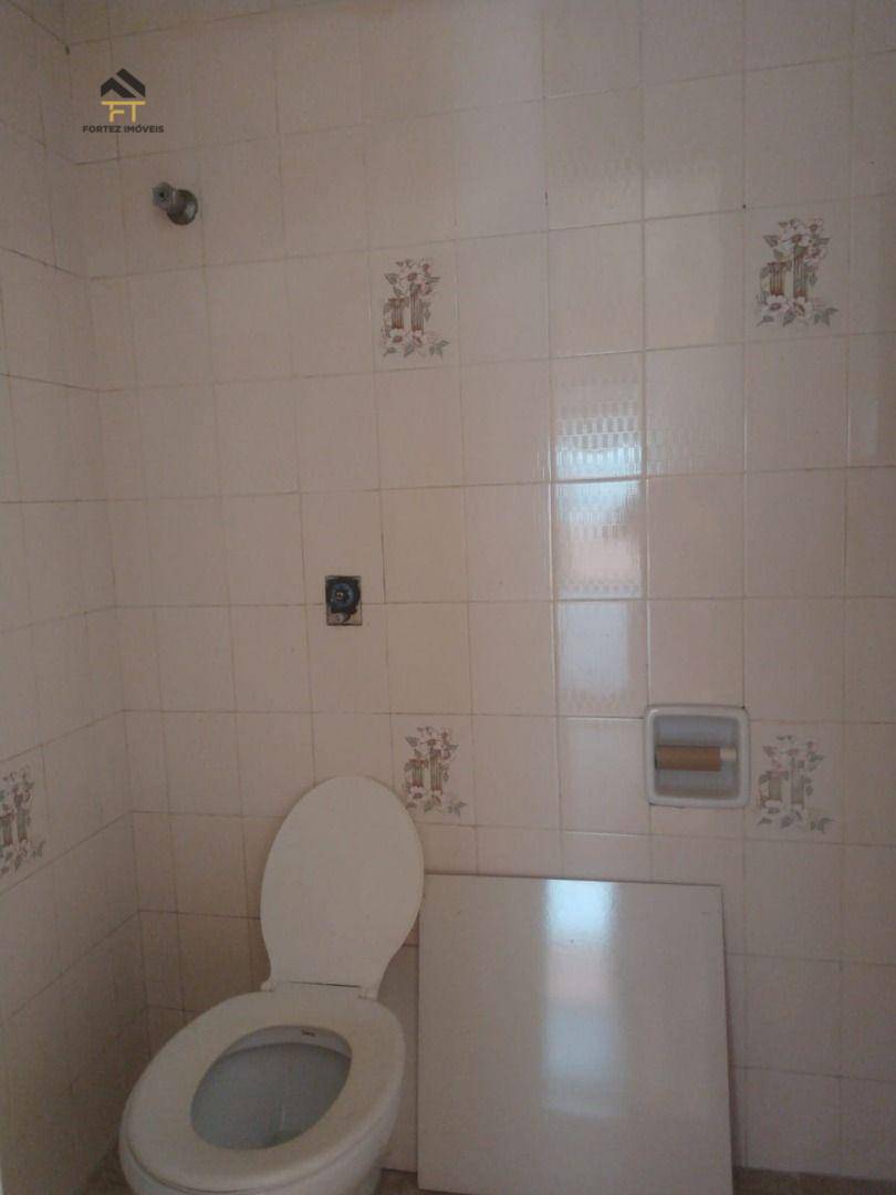 Sobrado para alugar com 2 quartos, 200M2 - Foto 7