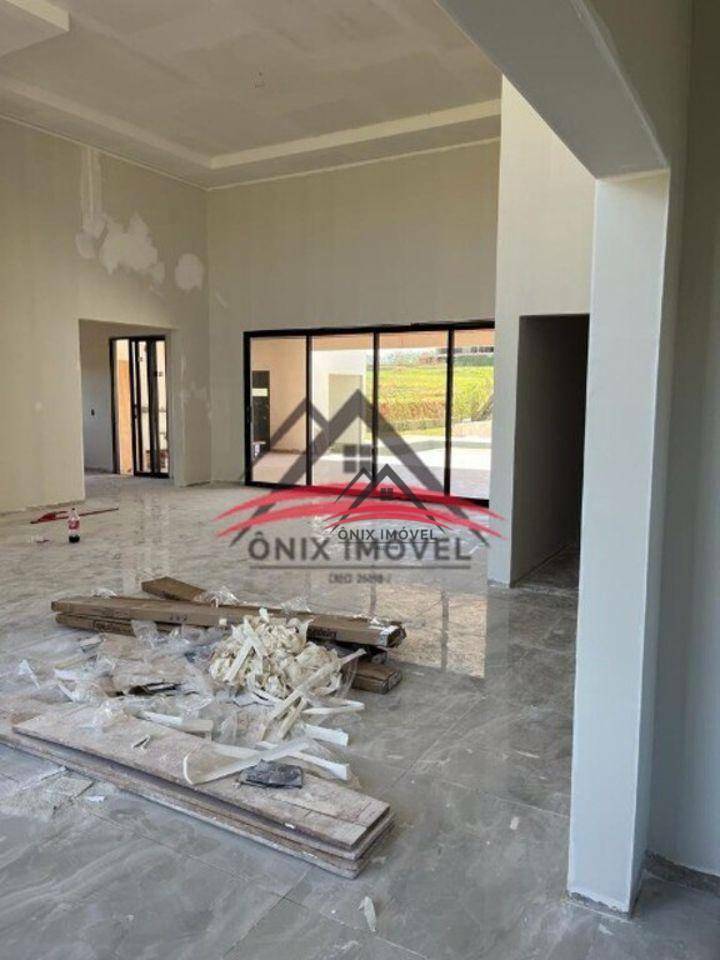 Casa à venda com 4 quartos, 350m² - Foto 6