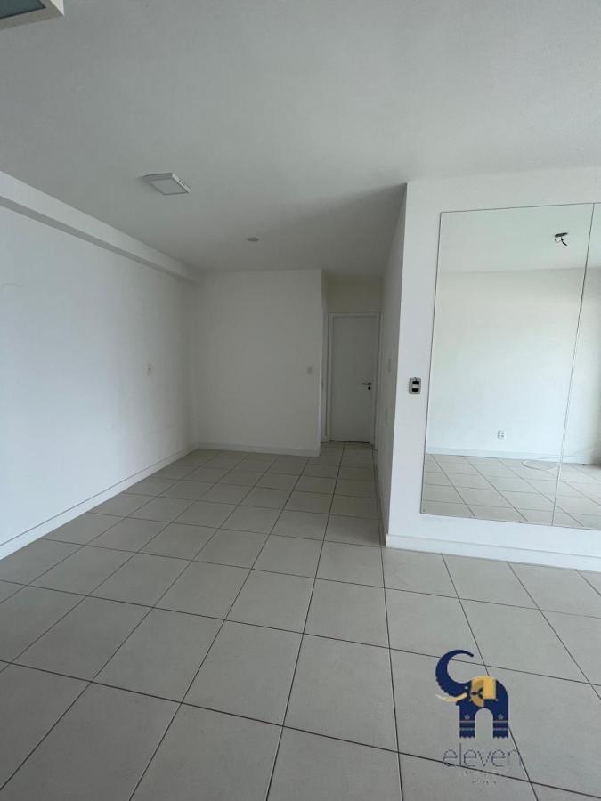 Apartamento à venda com 2 quartos, 90m² - Foto 10