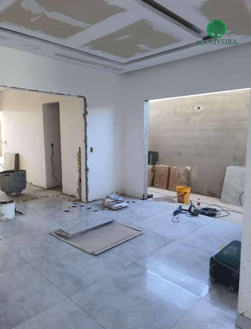 Sobrado à venda com 6 quartos, 220m² - Foto 3