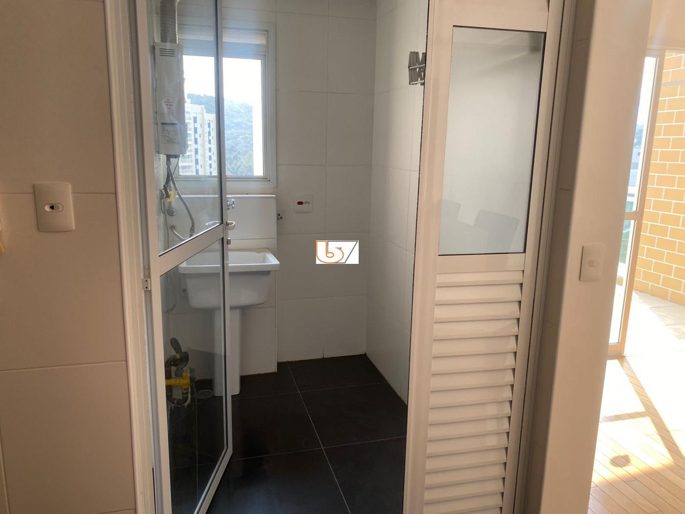 Apartamento para alugar com 2 quartos, 98m² - Foto 16