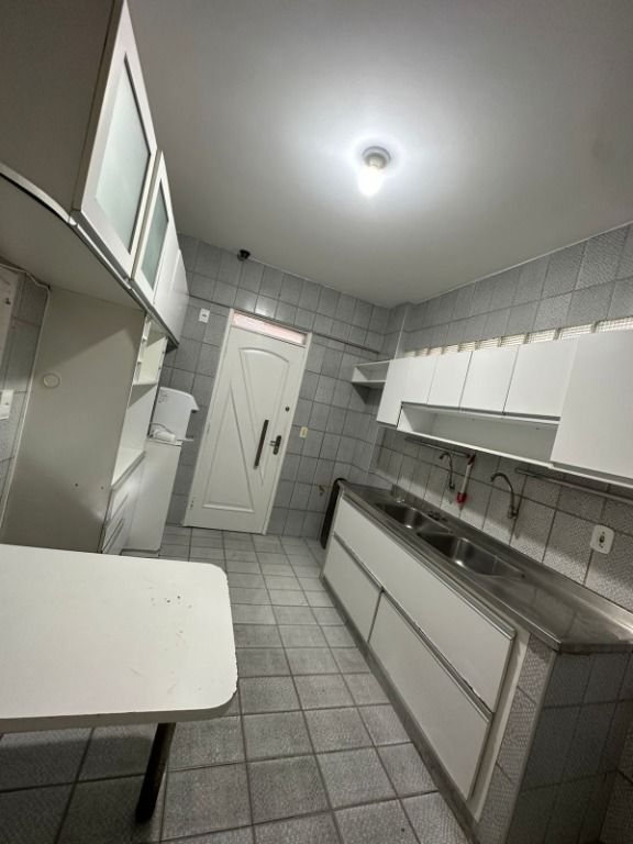 Apartamento à venda com 3 quartos, 129m² - Foto 6