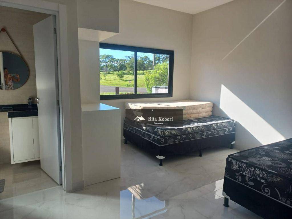 Casa à venda com 4 quartos, 200m² - Foto 19