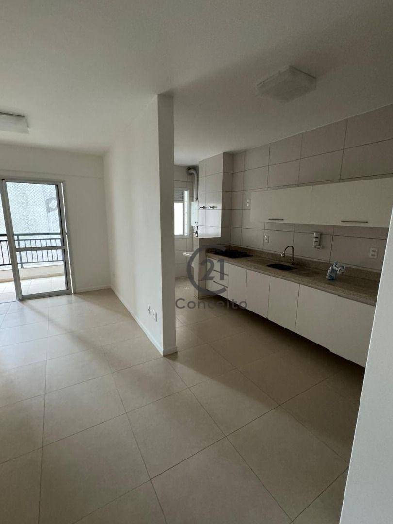 Apartamento à venda com 2 quartos, 75m² - Foto 18