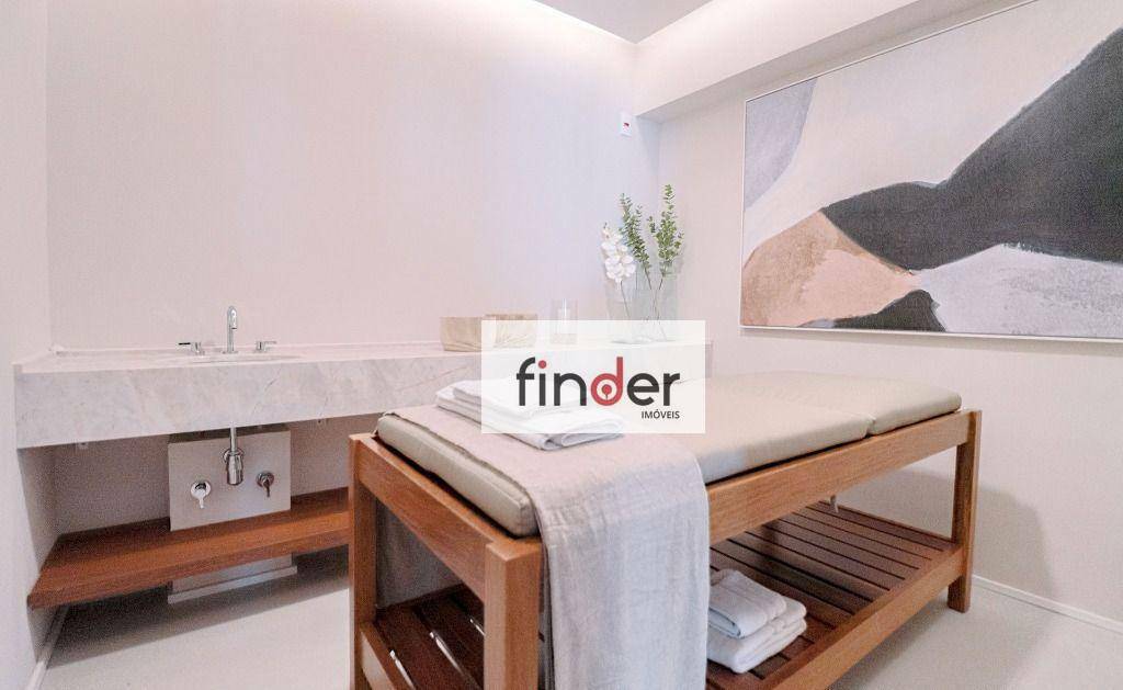 Apartamento à venda com 3 quartos, 156m² - Foto 8