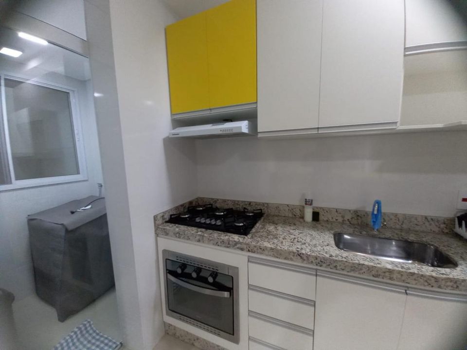 Apartamento à venda com 2 quartos, 63m² - Foto 4