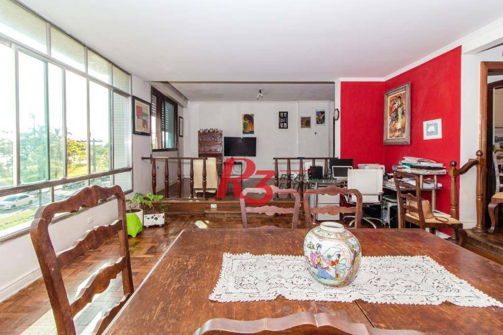 Apartamento à venda com 3 quartos, 197m² - Foto 9