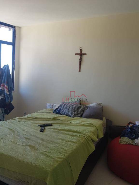 Casa de Condomínio à venda com 3 quartos, 200m² - Foto 12