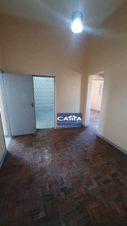 Apartamento para alugar com 2 quartos, 40m² - Foto 7