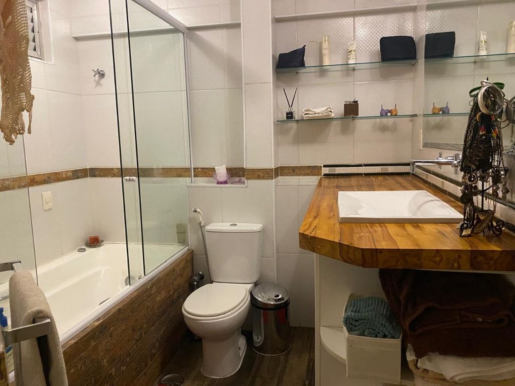 Apartamento para alugar com 2 quartos, 95m² - Foto 24