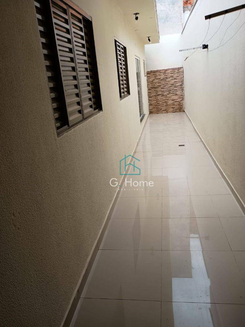 Casa à venda com 3 quartos, 75m² - Foto 13