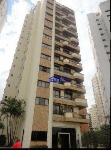 Apartamento à venda com 4 quartos, 188m² - Foto 1