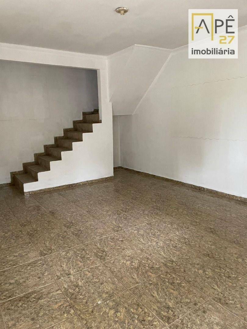 Sobrado à venda com 2 quartos, 100m² - Foto 8