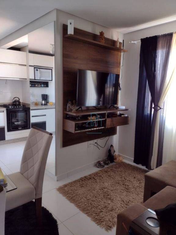 Apartamento à venda com 2 quartos, 60m² - Foto 2