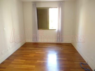 Apartamento para alugar com 4 quartos, 247m² - Foto 7