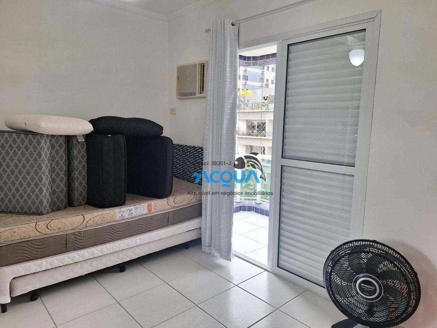 Apartamento à venda com 2 quartos, 75m² - Foto 8