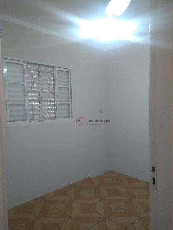 Casa à venda com 3 quartos, 95m² - Foto 11