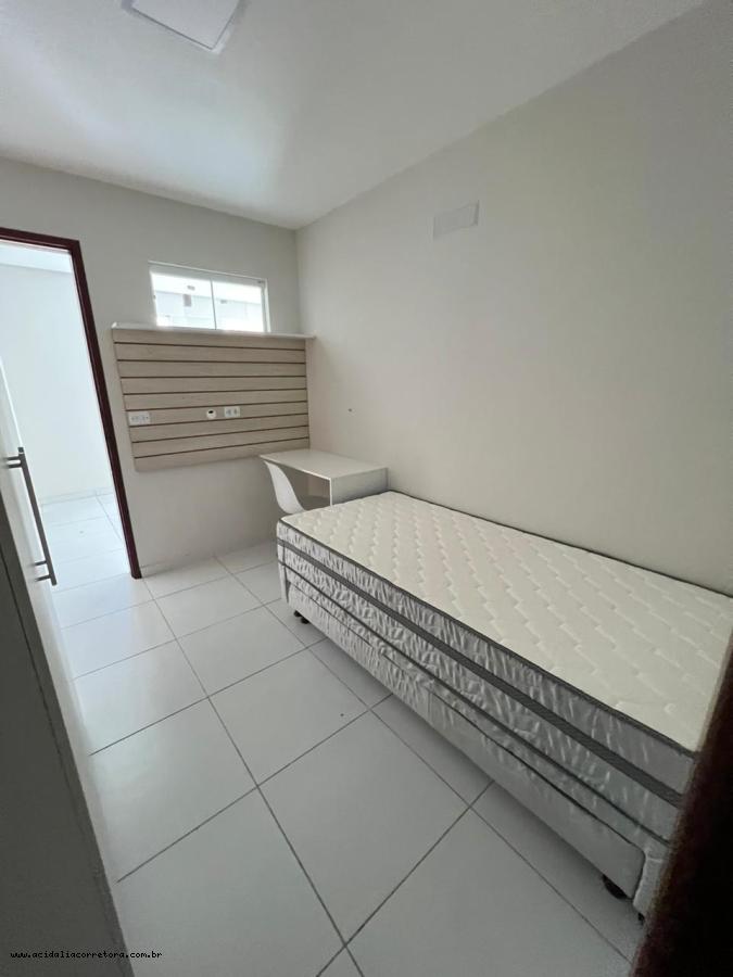 Apartamento para alugar com 2 quartos, 42m² - Foto 3