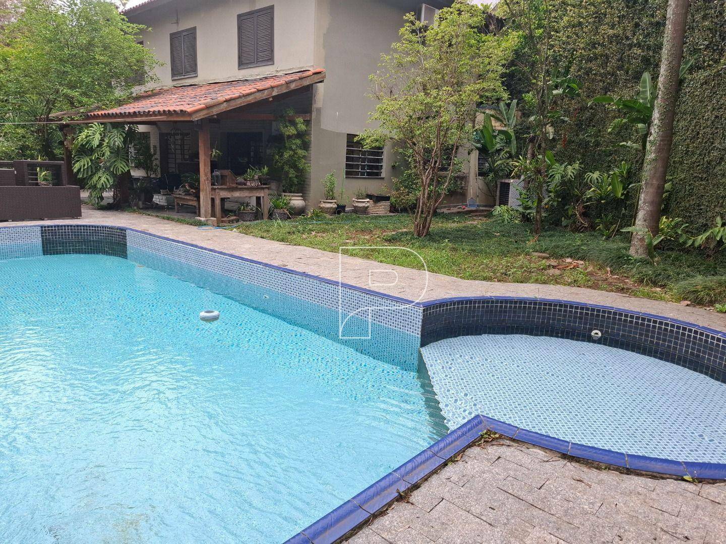 Casa de Condomínio à venda com 4 quartos, 246m² - Foto 17