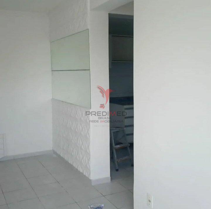 Apartamento à venda com 2 quartos, 61m² - Foto 4