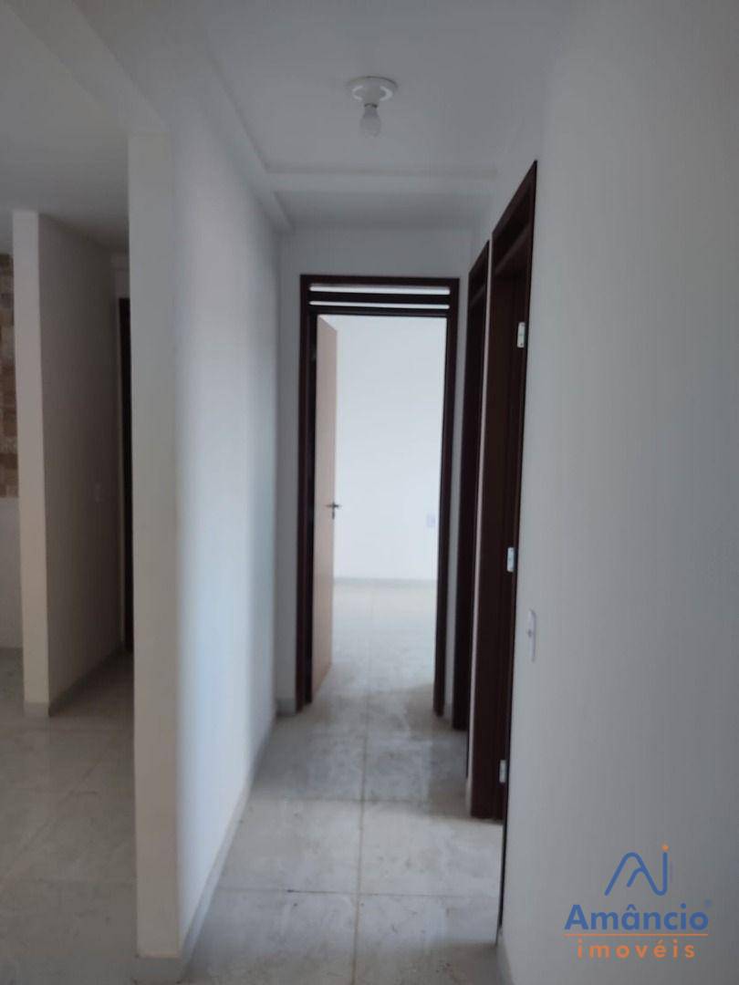 Apartamento à venda com 3 quartos, 73m² - Foto 9