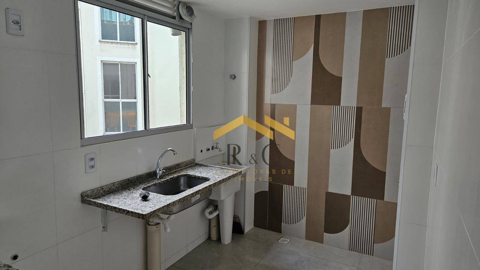 Apartamento à venda com 2 quartos, 42m² - Foto 5