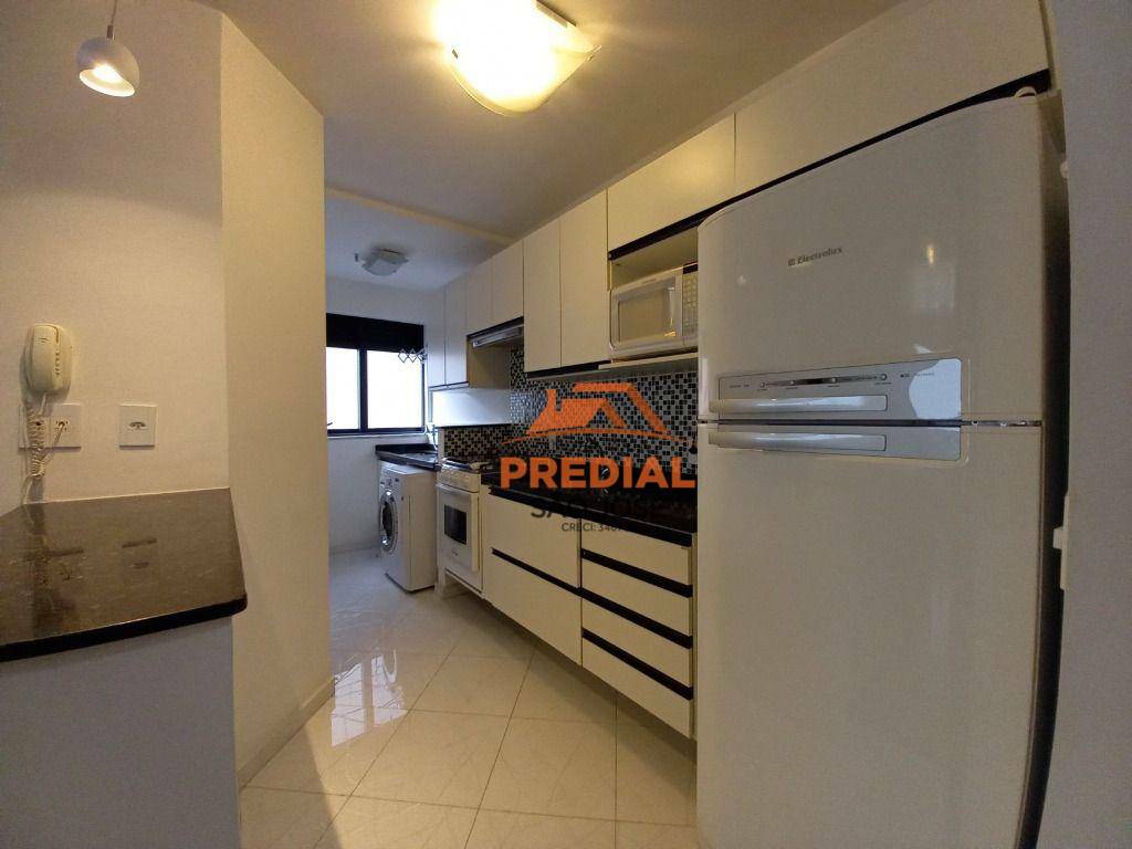 Apartamento à venda com 1 quarto, 72m² - Foto 4