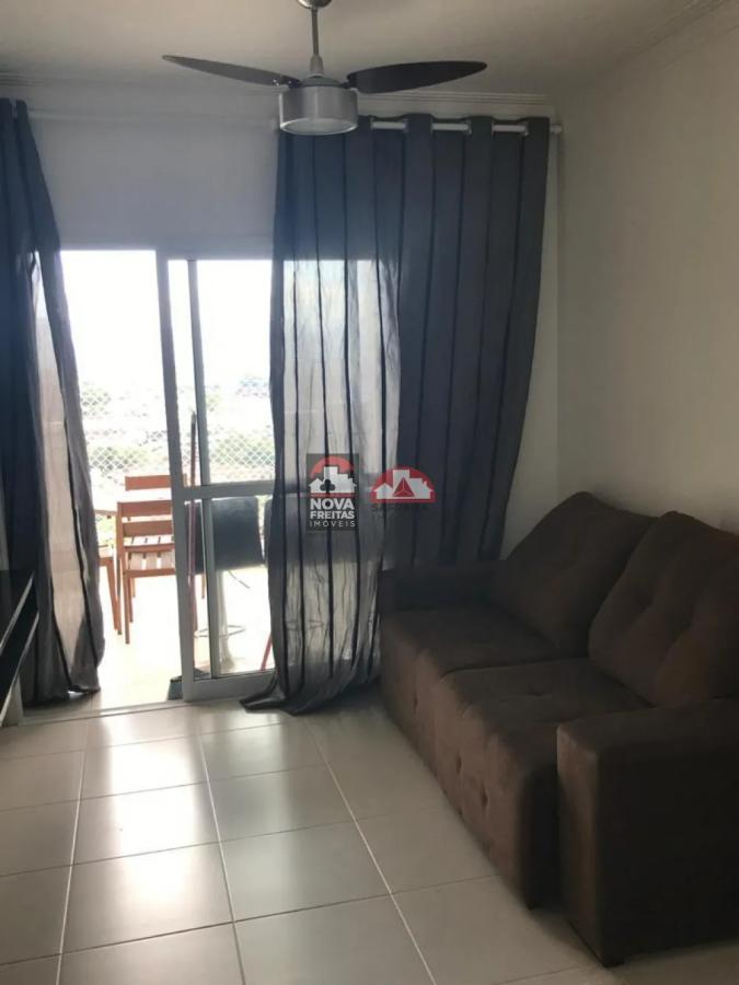 Apartamento à venda com 2 quartos, 70m² - Foto 4