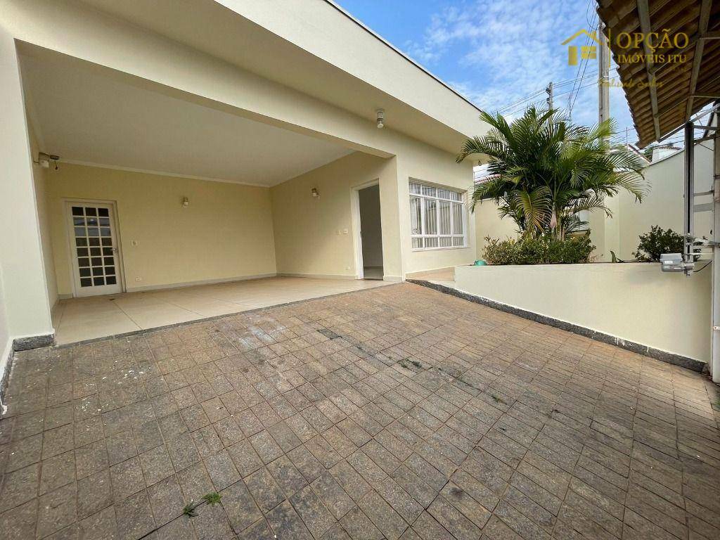 Casa à venda e aluguel com 3 quartos, 180m² - Foto 1