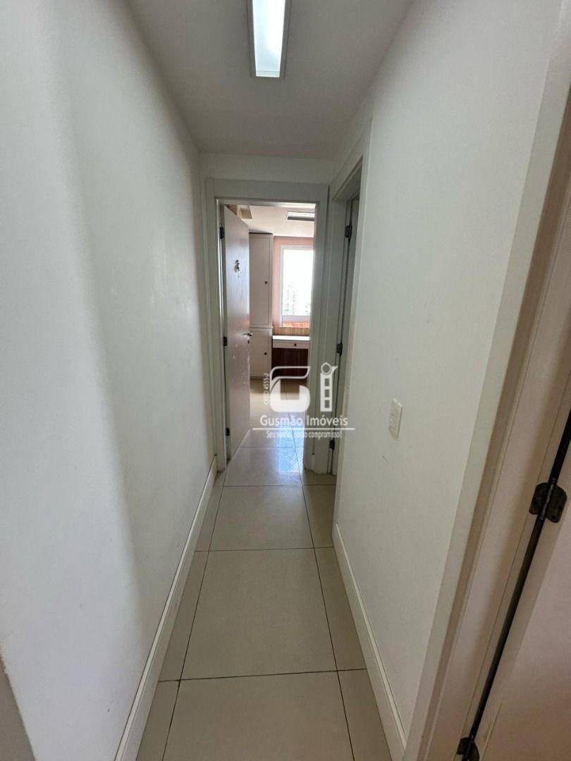 Apartamento à venda com 3 quartos, 119m² - Foto 3