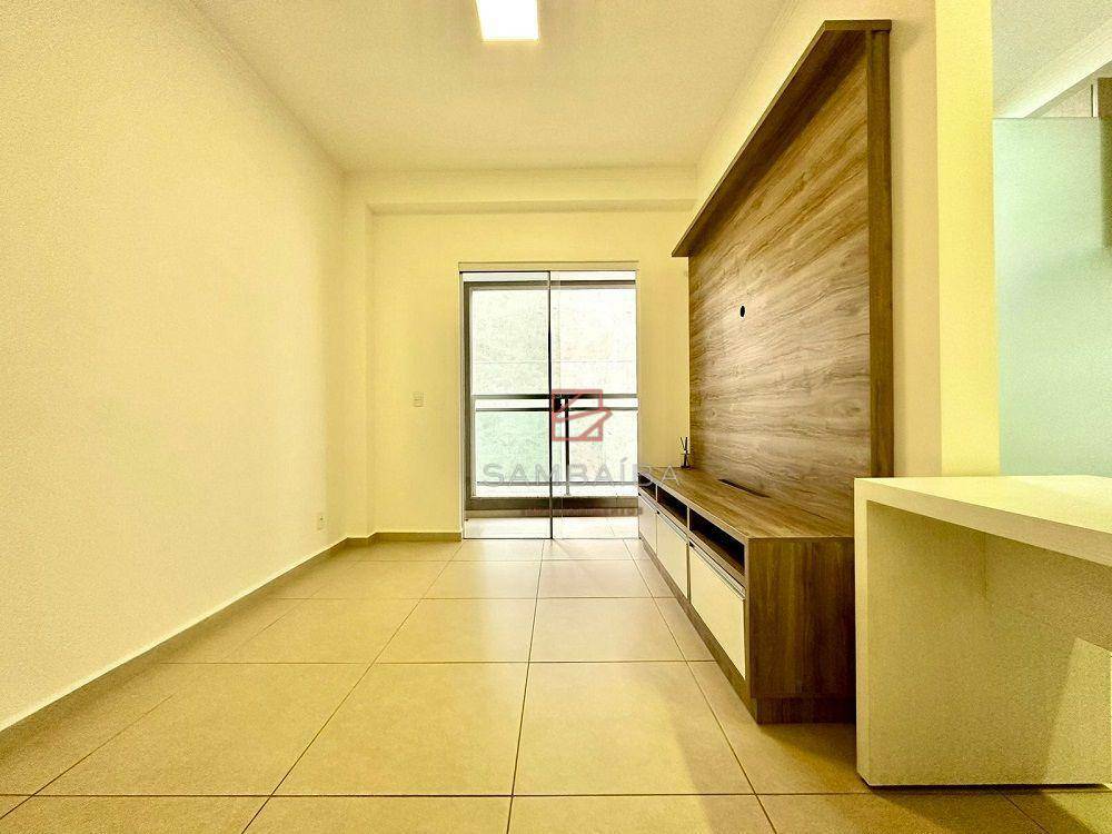 Apartamento para alugar com 1 quarto, 55m² - Foto 10