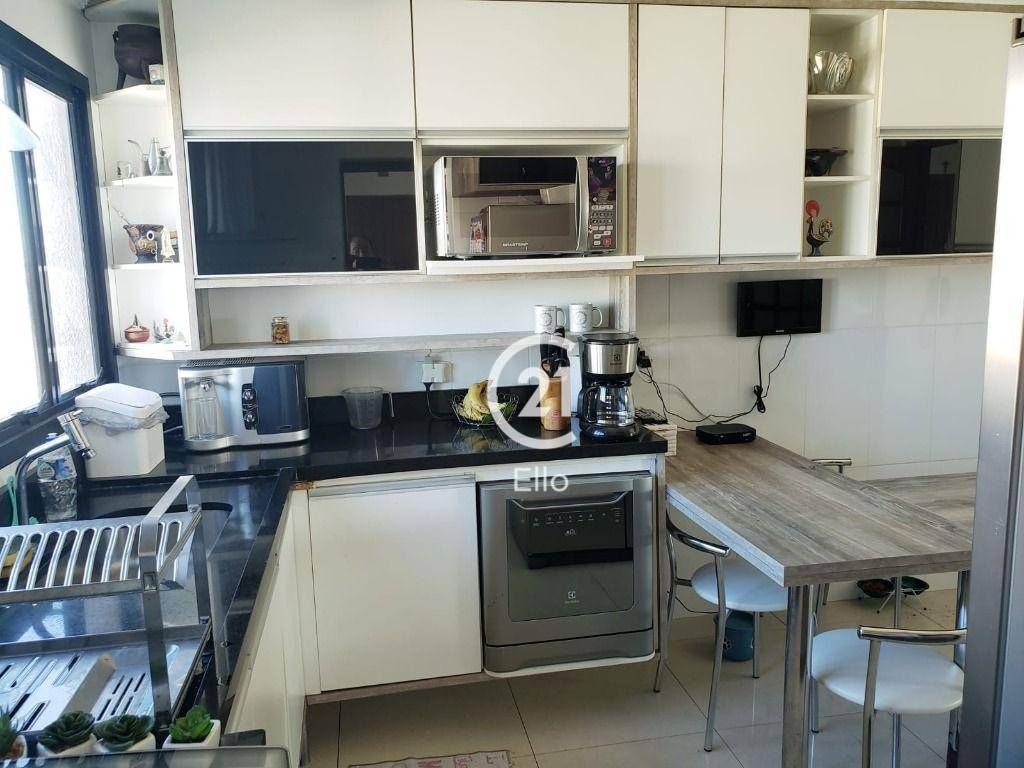 Cobertura à venda com 3 quartos, 220m² - Foto 7