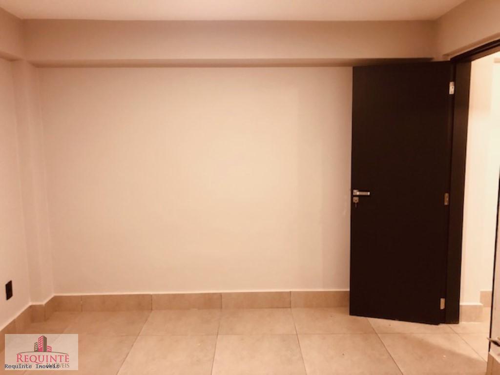 Apartamento para alugar com 1 quarto, 40m² - Foto 10