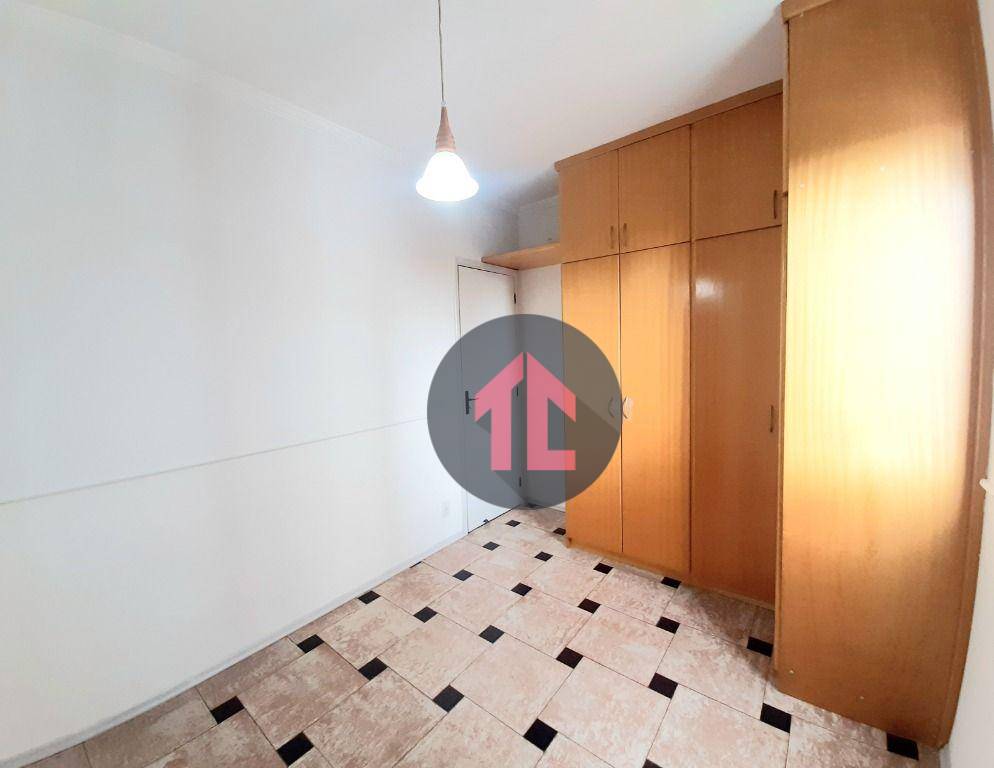 Apartamento à venda com 2 quartos, 68m² - Foto 28