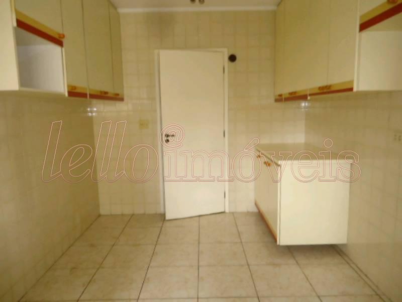 Apartamento para alugar com 2 quartos, 242m² - Foto 14