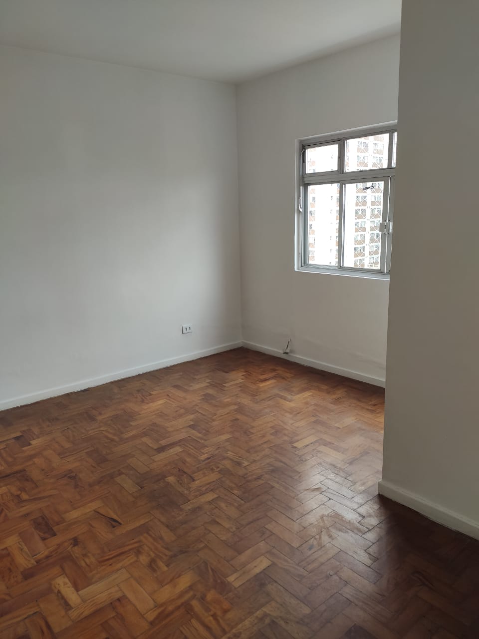 Apartamento à venda com 1 quarto, 45m² - Foto 8