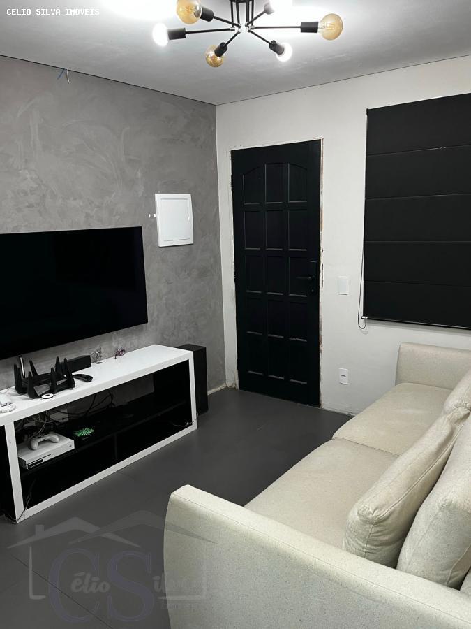 Apartamento à venda com 2 quartos, 42m² - Foto 1