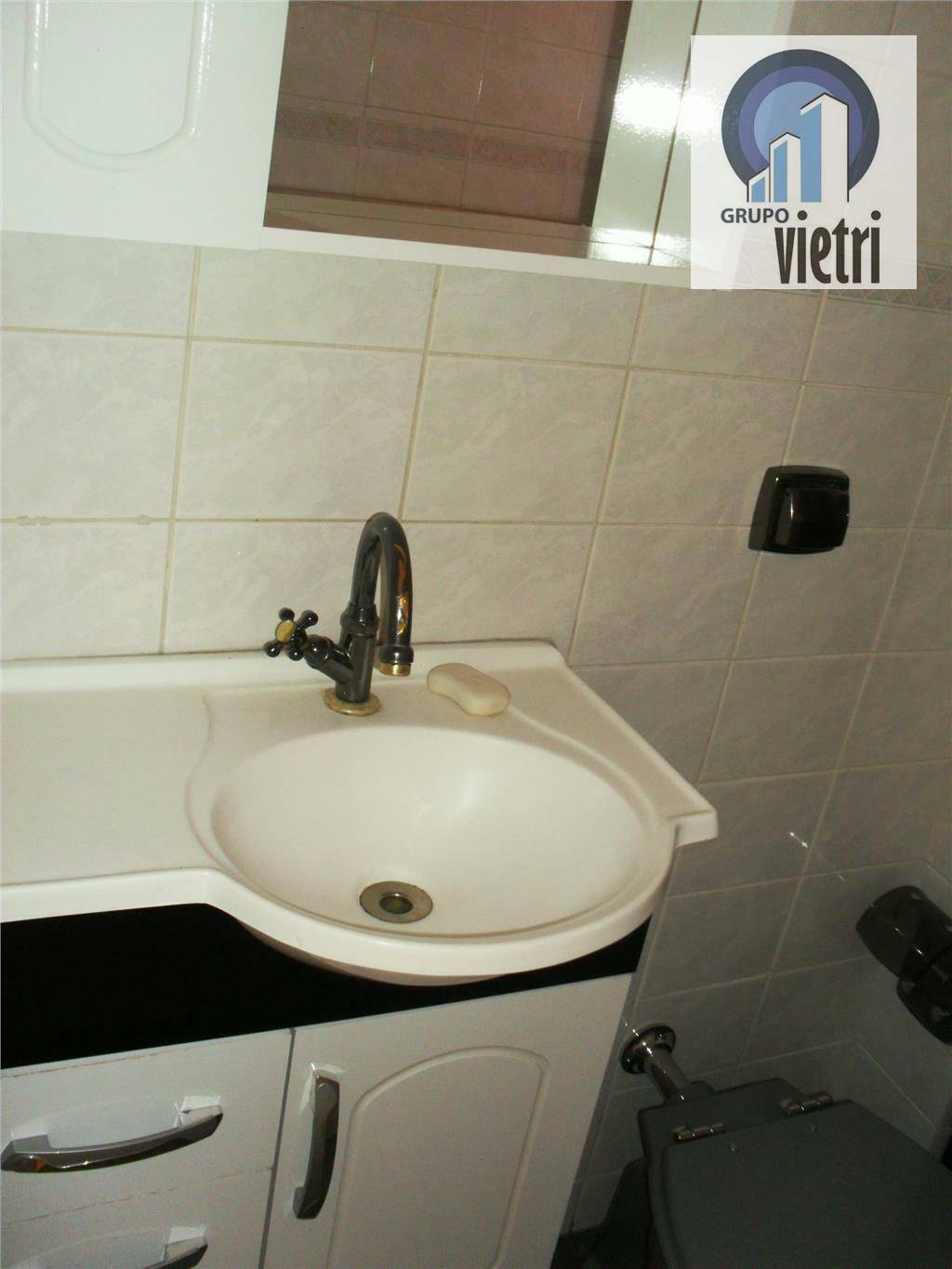 Apartamento à venda com 2 quartos, 58m² - Foto 31